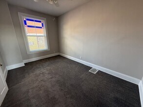 112 W Nixon St in Cincinnati, OH - Building Photo - Building Photo