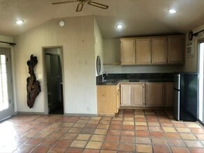 1510 Fairway Dr in Paso Robles, CA - Foto de edificio - Building Photo