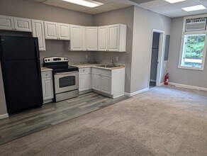 5419 Deale Churchton Rd in Deale, MD - Building Photo - Building Photo