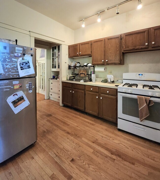 5600 S Dorchester Ave in Chicago, IL - Building Photo - Building Photo
