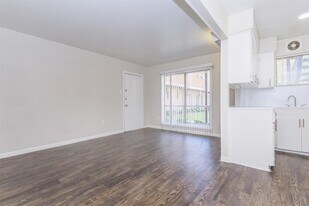 8271 Stone St, Unit 7509 in Houston, TX - Building Photo