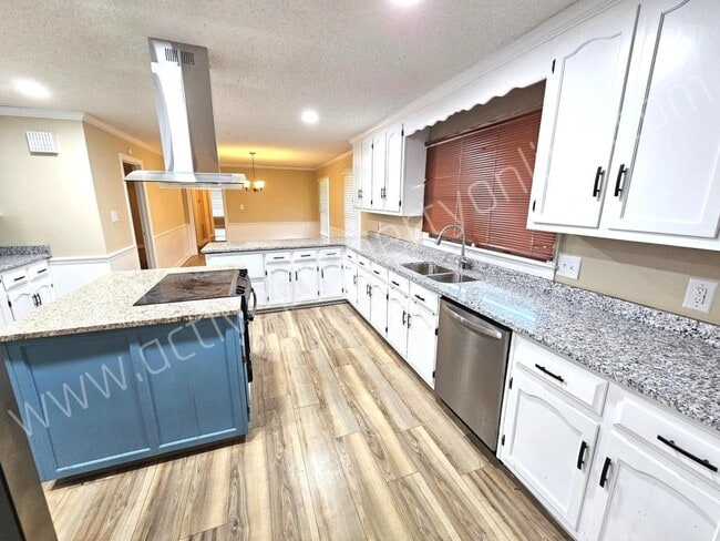 5835 Huddersfield Rd in Macon, GA - Building Photo - Building Photo