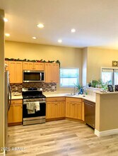 5015 E Cheyenne Dr in Phoenix, AZ - Building Photo - Building Photo