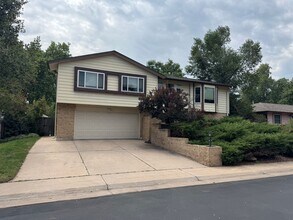10380 W Warren Dr in Lakewood, CO - Building Photo - Building Photo