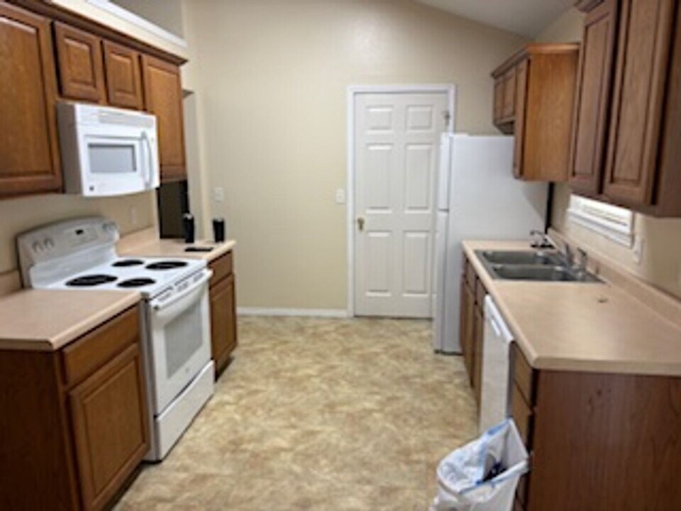 299 Forest Ln in Branson, MO - Building Photo