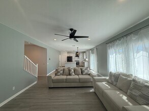 11799 Fresh Meadow Pl in Victorville, CA - Building Photo - Building Photo