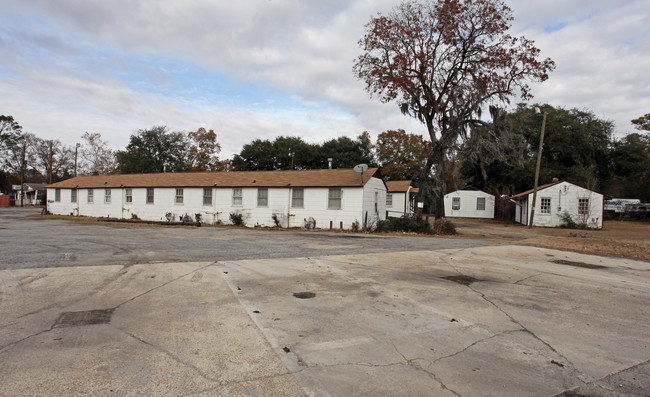 1273 Dickson Ave in Charleston, SC - Building Photo - Building Photo