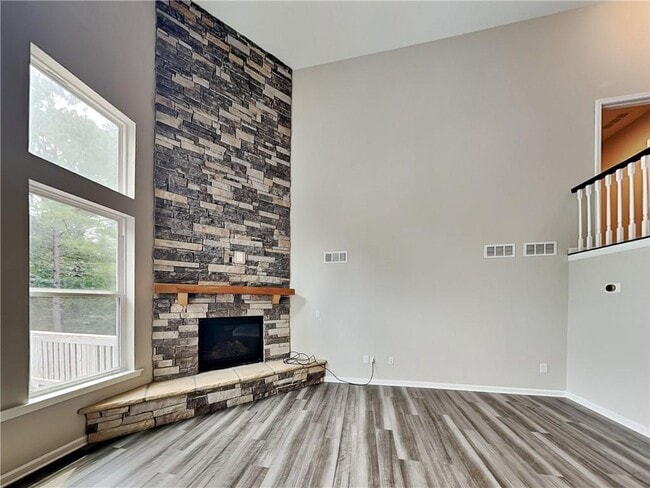 191 Floating Leaf Way in Dallas, GA - Building Photo - Building Photo