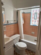 6321 Girard Ave, Unit #1 in Cincinnati, OH - Building Photo - Building Photo