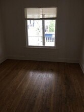 3277 N Bartlett Ave in Milwaukee, WI - Building Photo - Building Photo