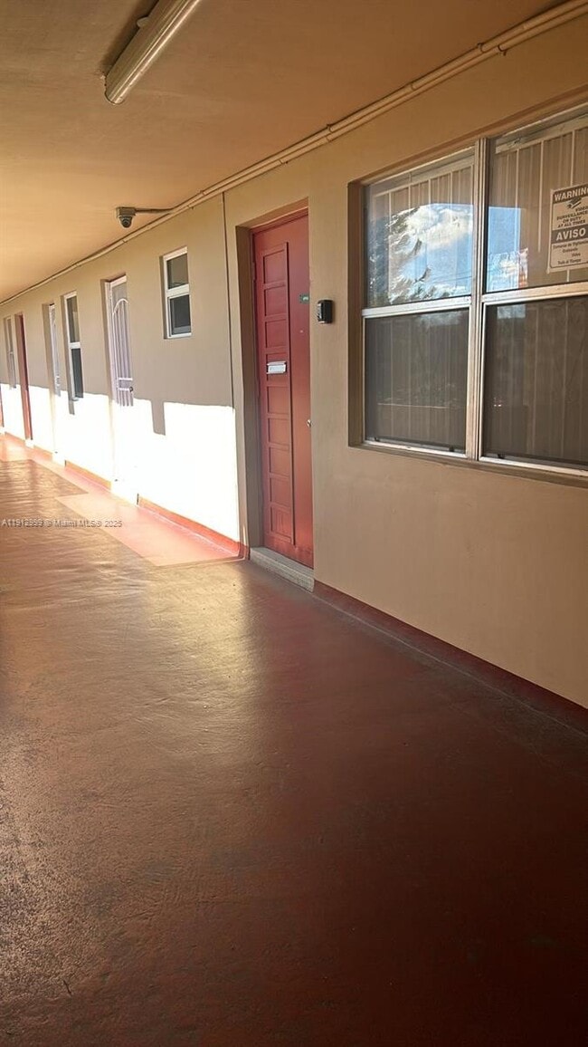 1501 NE 191st St in Miami, FL - Building Photo - Building Photo