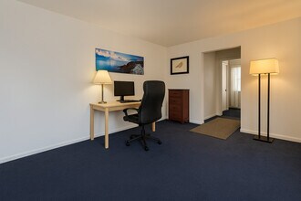 6300 N Sheridan Rd in Chicago, IL - Building Photo - Building Photo