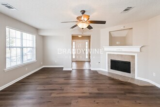 5363 Waterdance Dr in Memphis, TN - Building Photo - Building Photo