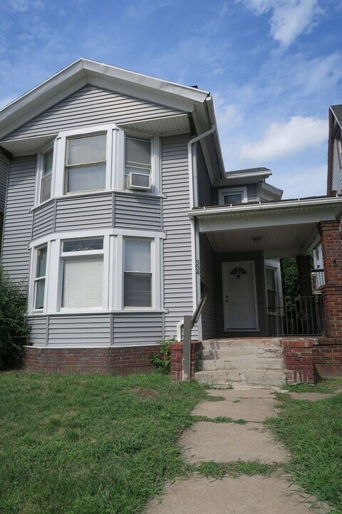334 University Ave in Rochester, NY - Building Photo