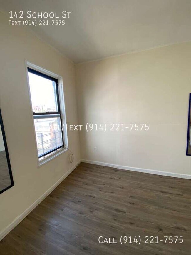 142 School St in Yonkers, NY - Building Photo - Building Photo