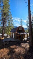3496 Hansel Ln in Peshastin, WA - Building Photo