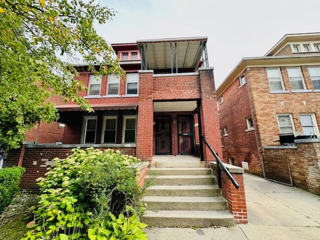 property at 4287 W Grand St