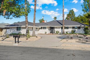 18343 San Jose St in Porter Ranch, CA - Building Photo