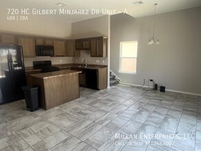 720 HC Gilbert Minjares Dr in Socorro, TX - Building Photo - Building Photo