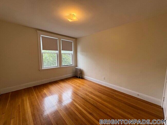 1638 Commonwealth Ave