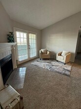 3737 Timberglen Rd in Dallas, TX - Building Photo - Building Photo
