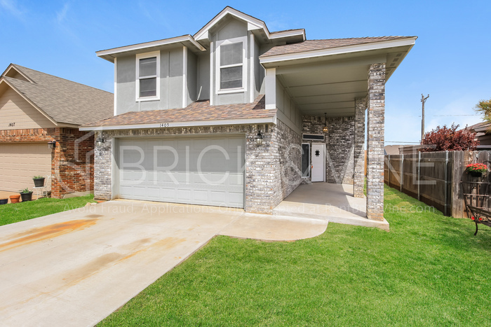 1405 SW 20th St in Moore, OK - Building Photo