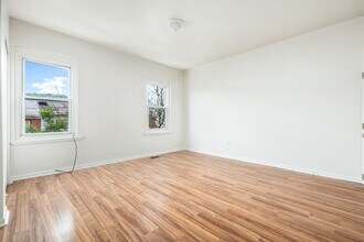 202 E Hector St in Conshohocken, PA - Building Photo - Building Photo