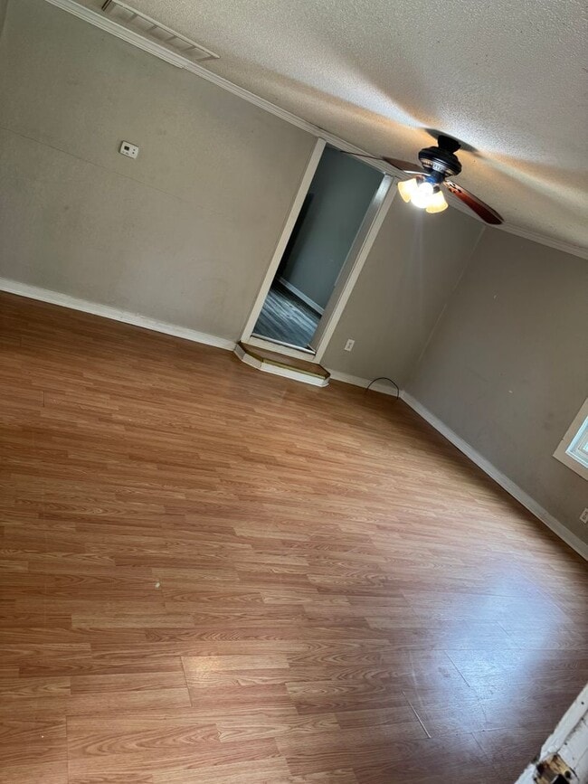 2516 Simpson St in Anniston, AL - Building Photo - Building Photo