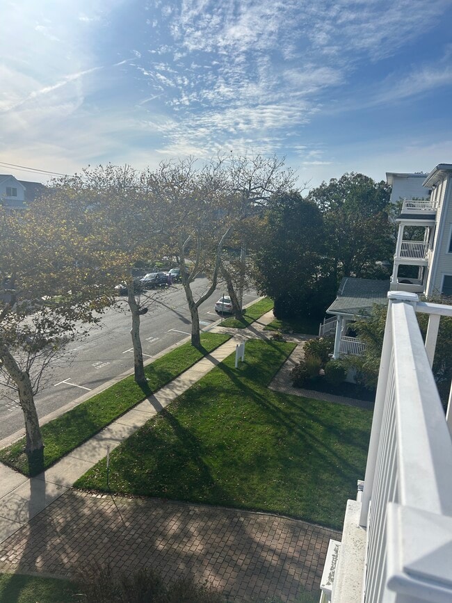 313 6th Ave, Unit Apt 3 in Asbury Park, NJ - Building Photo - Building Photo