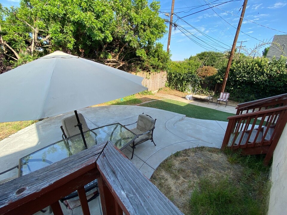 5032 Rockford Dr in San Diego, CA - Building Photo