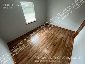 1134 Le Compte Dr in Westwego, LA - Building Photo - Building Photo