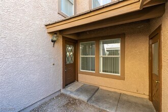 4012 Grasmere Ave in Las Vegas, NV - Building Photo - Building Photo