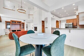 21881 Via Del Lago in Trabuco Canyon, CA - Building Photo - Building Photo