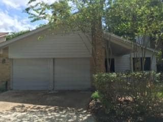 property at 2907 Waypark Dr