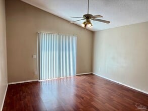 213 Valdosta Ave in Pensacola, FL - Building Photo - Building Photo