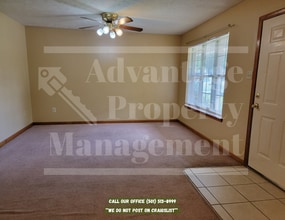 107 B S Baridon St in Conway, AR - Building Photo - Building Photo