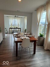 425 Cape May Dr in Westfield, IN - Building Photo - Building Photo