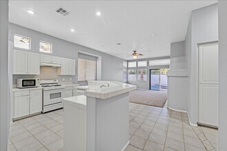 1907 Patagonia St in Henderson, NV - Building Photo - Building Photo