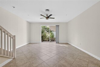 9504 SW Otter Ln in Stuart, FL - Building Photo - Building Photo