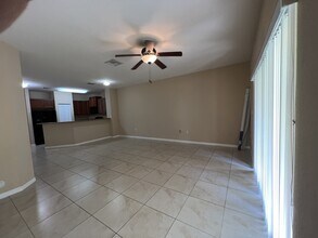 3530 NW 29th Ct in Lauderdale Lakes, FL - Building Photo - Building Photo