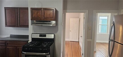 51 Brayton St in Providence, RI - Building Photo - Building Photo