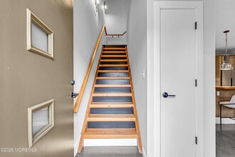 10 McCready's Alley in Lambertville, NJ - Building Photo - Building Photo