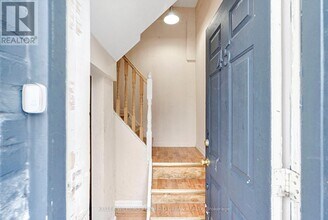 66 Dunlop St W in Barrie, ON - Building Photo - Building Photo