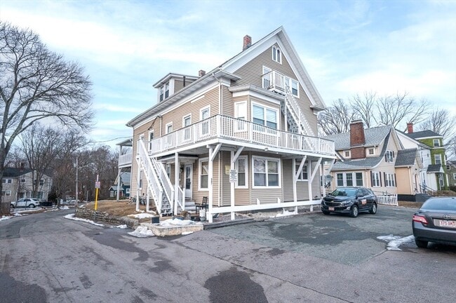 property at 285 W Elm St