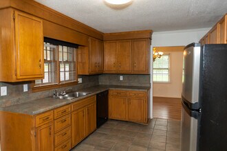400 Malcolm Blvd in Connelly Springs, NC - Building Photo - Building Photo