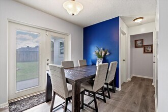 8440 Frost St N in Jacksonville, FL - Building Photo - Building Photo