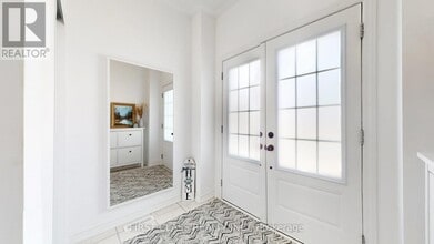 5 Harvest Cres in Barrie, ON - Building Photo - Building Photo