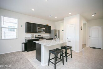 30961 W Mulberry Dr in Buckeye, AZ - Building Photo - Building Photo