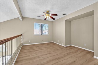 3241 Ventana Hills Dr in Las Vegas, NV - Building Photo - Building Photo