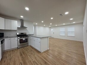 327 S 3rd St in Wylie, TX - Building Photo - Building Photo